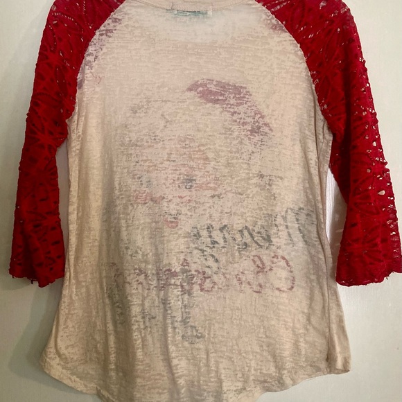 Southern Grace Small Women’s Santa Tissue T-shirt - Picture 5 of 6